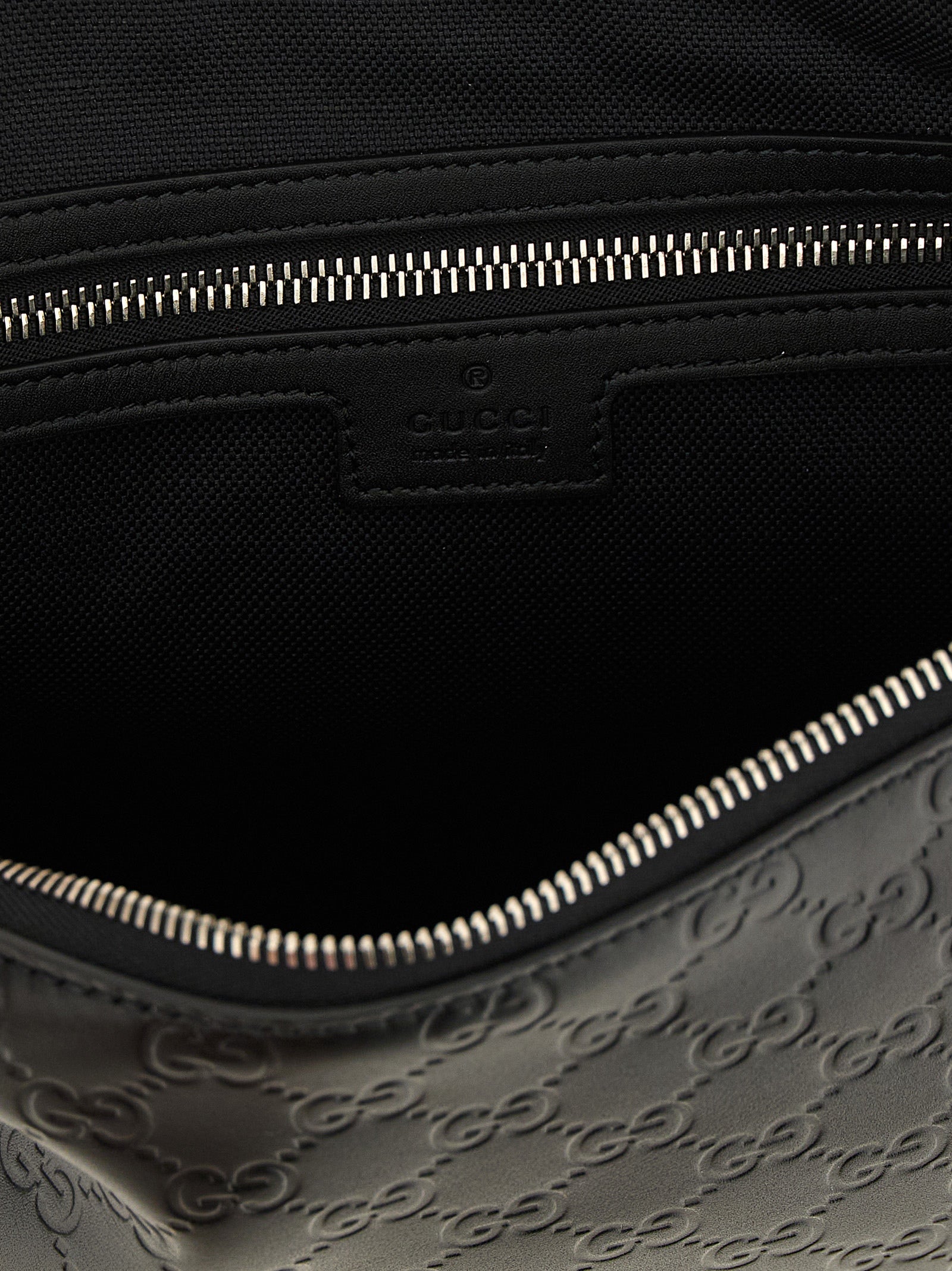 Gucci GG Emblem Medium Crossbody Bag - Black