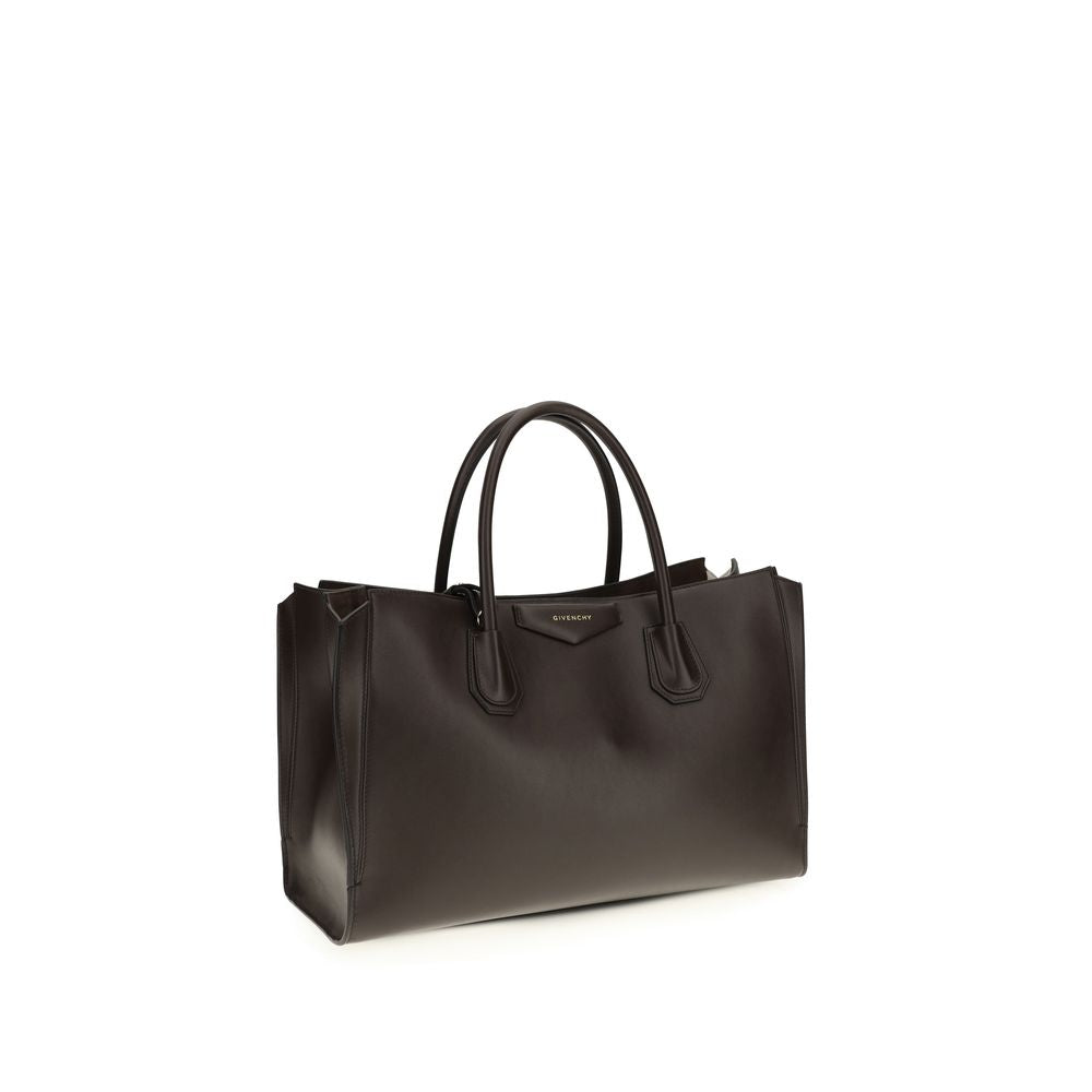 Givenchy Antigona Catchall Medium Bag - Chocolate Shiny Grained Leather